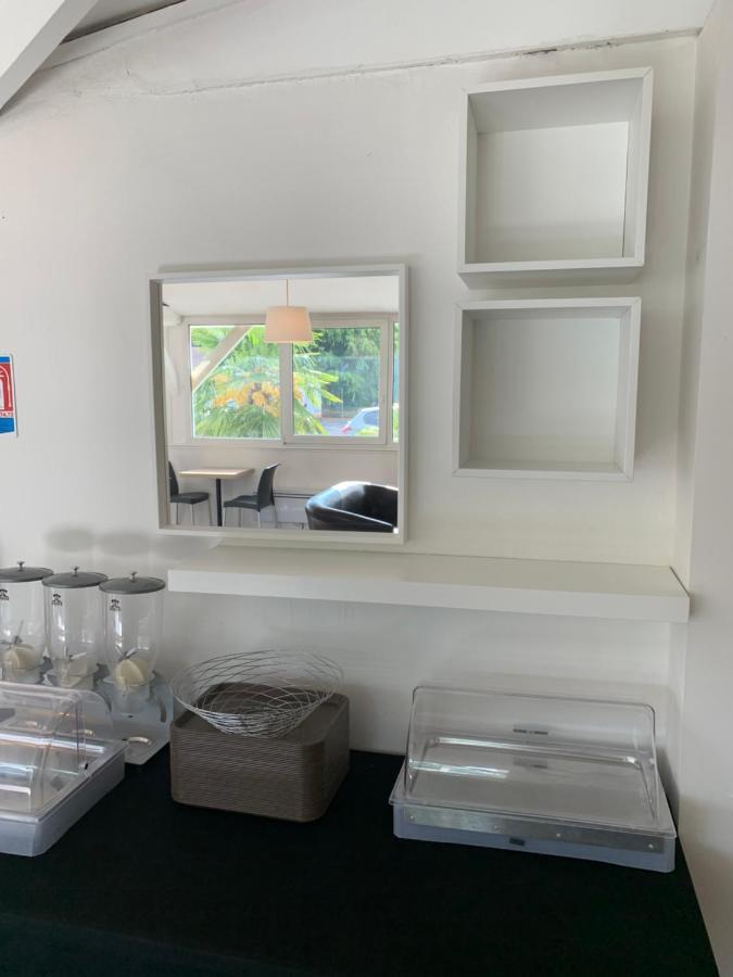 Budget Hotel Melun Sud - Dammarie Les Lys Bagian luar foto