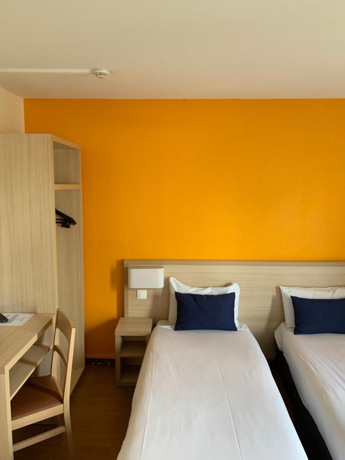 Budget Hotel Melun Sud - Dammarie Les Lys Bagian luar foto